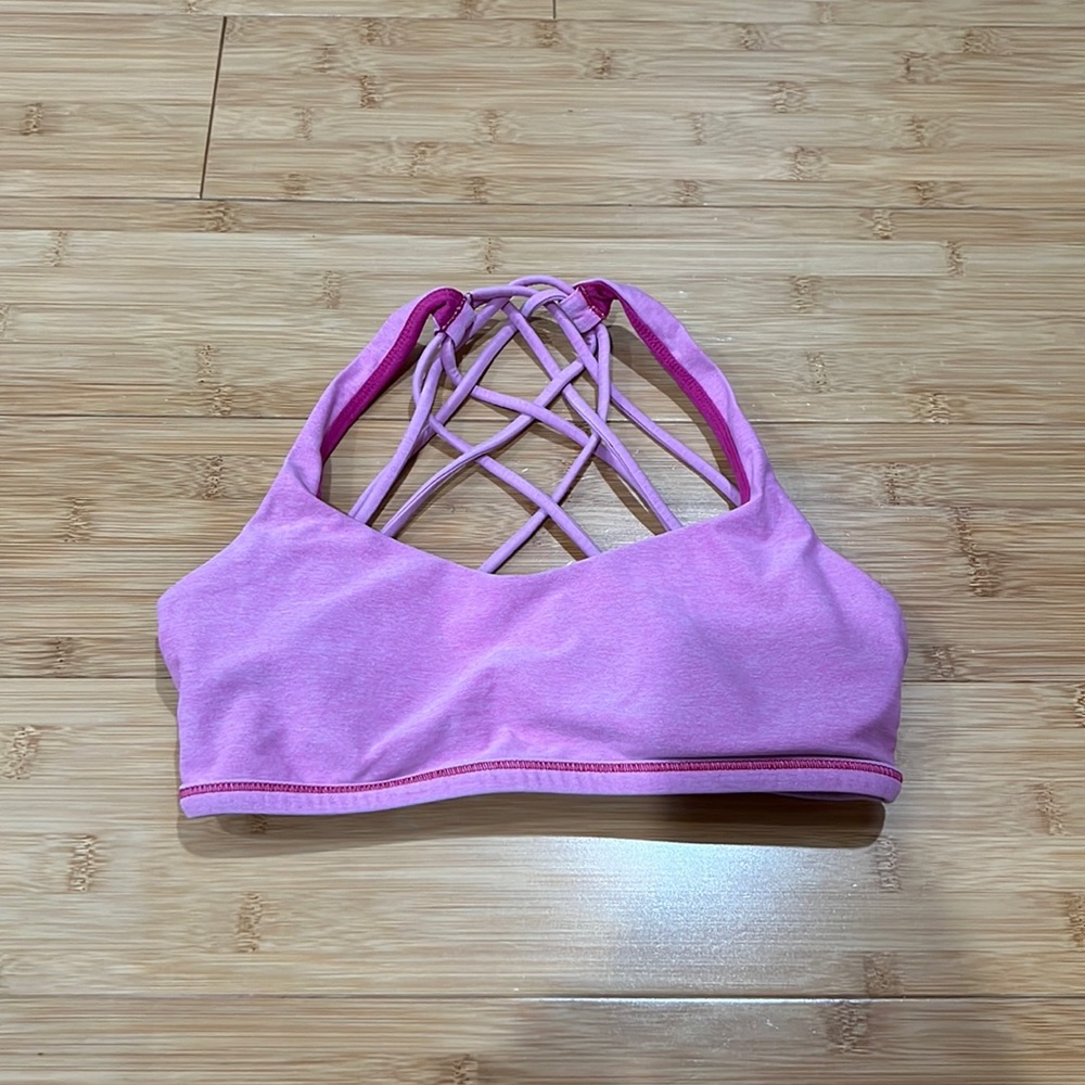 Lululemon sports bra!